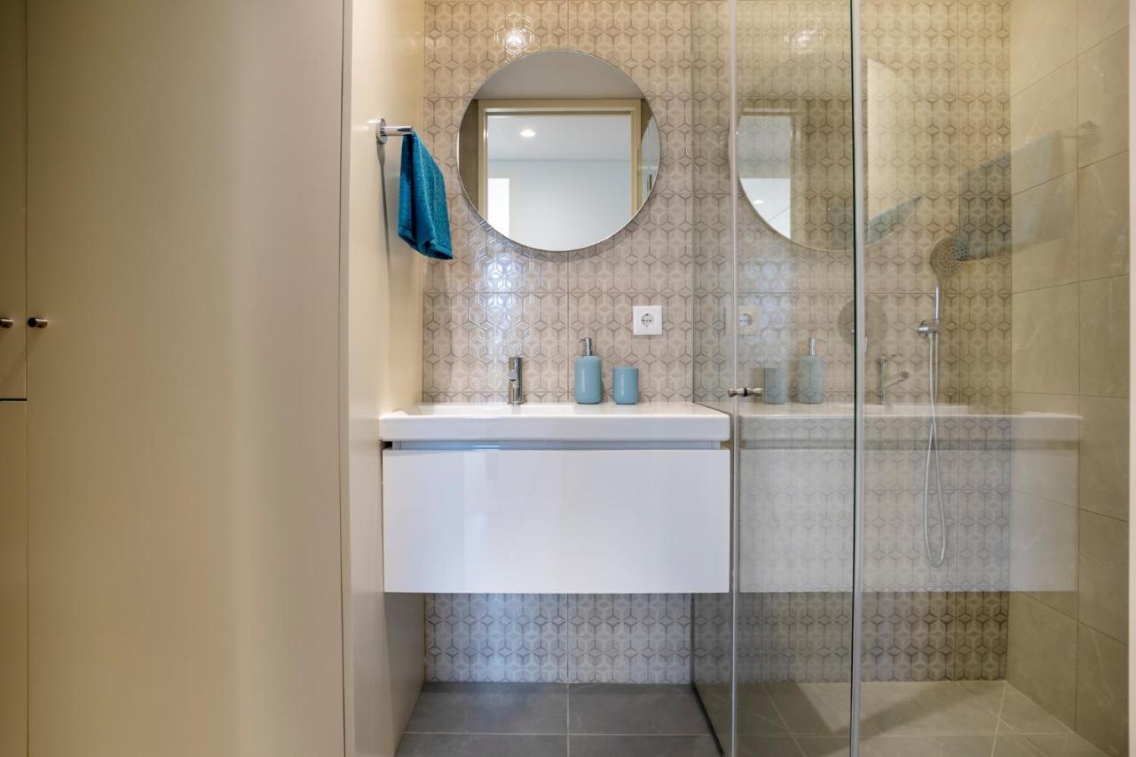 Bonfim Living - Great Location, Al Fresco Dining And Free Private Parking Lägenhet OOporto Exteriör bild